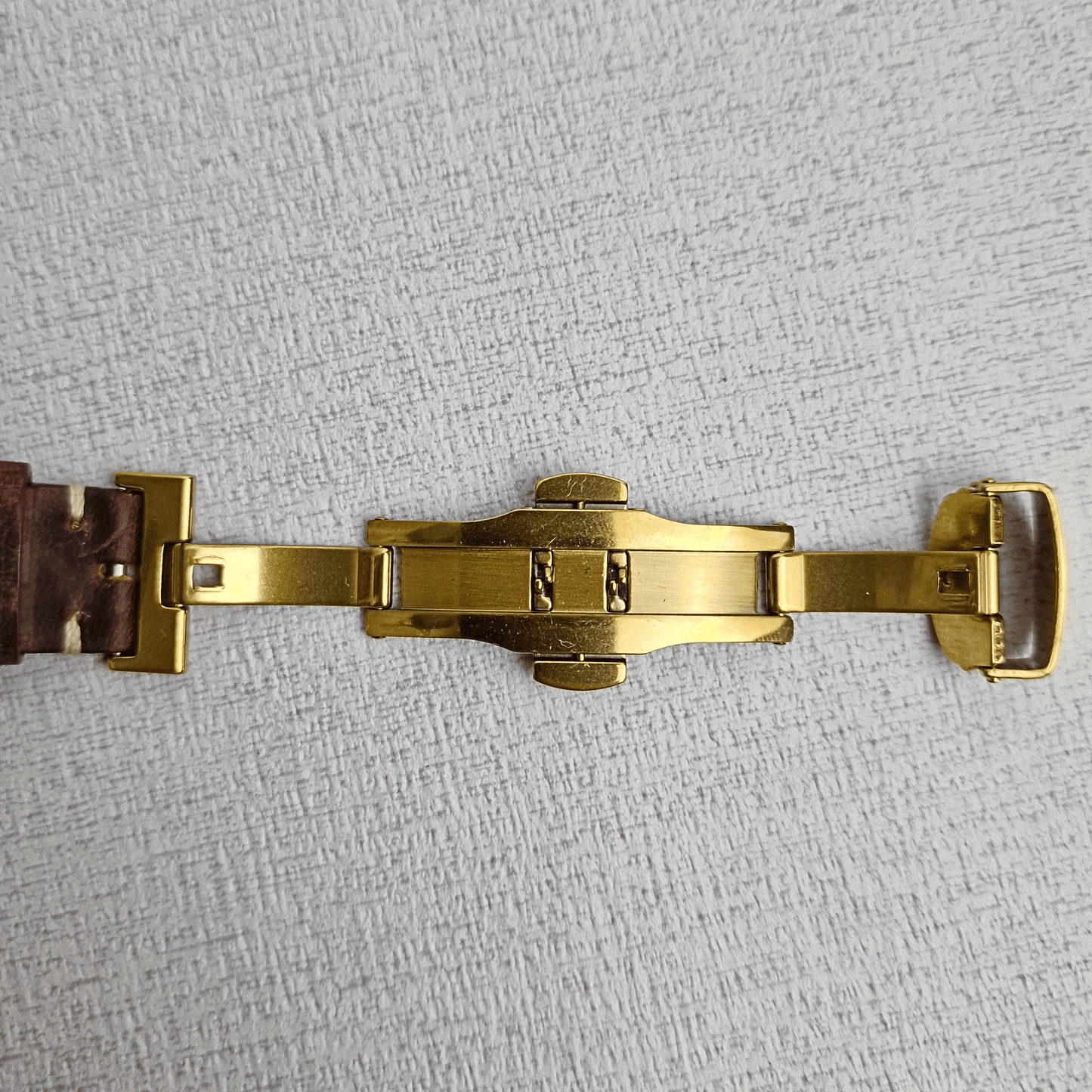 Men's Gold Seiko Watch (Ref. 160640)