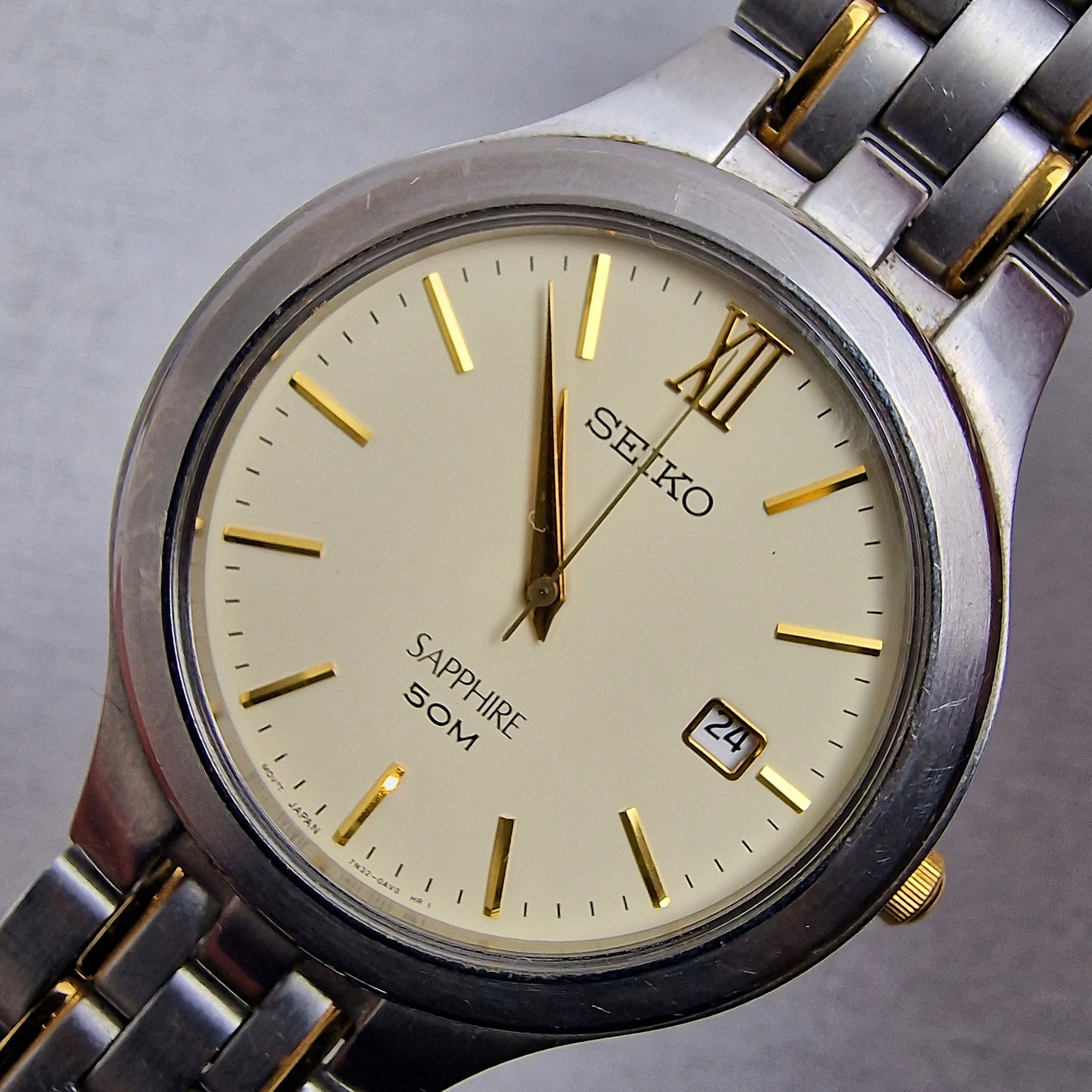 Dial View - Vintage Seiko Men's – 38mm stainless steel case, cream dial, stainless steel – quartz