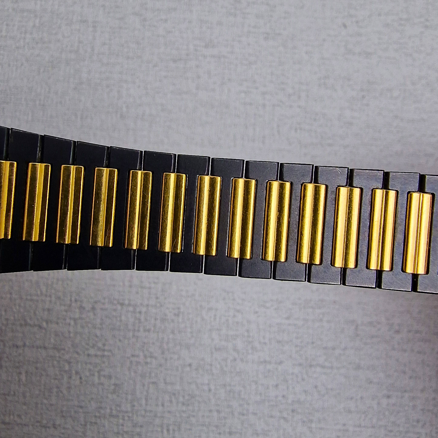 Men's Vintage Rotary Gold & Black Tank (Ref. 3550)