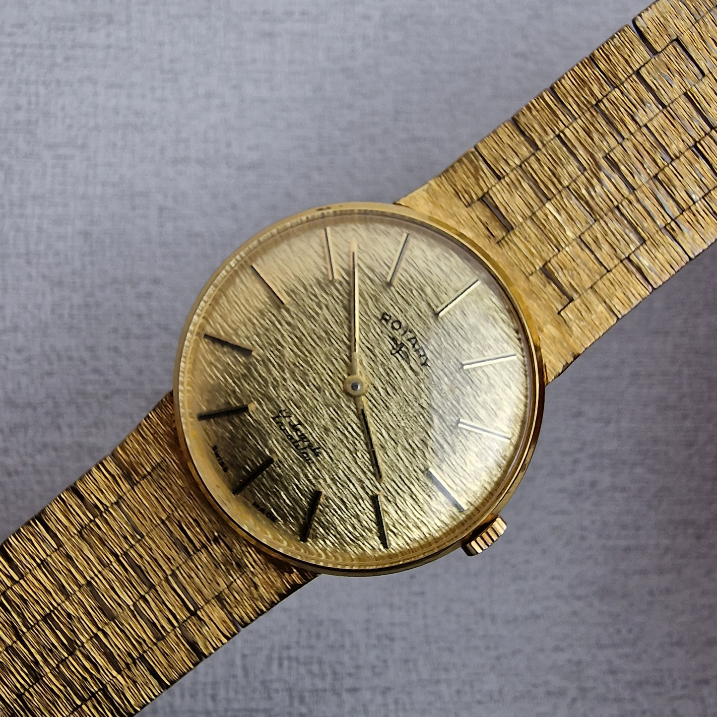 Men's Gold Rotary Mechanical Winding