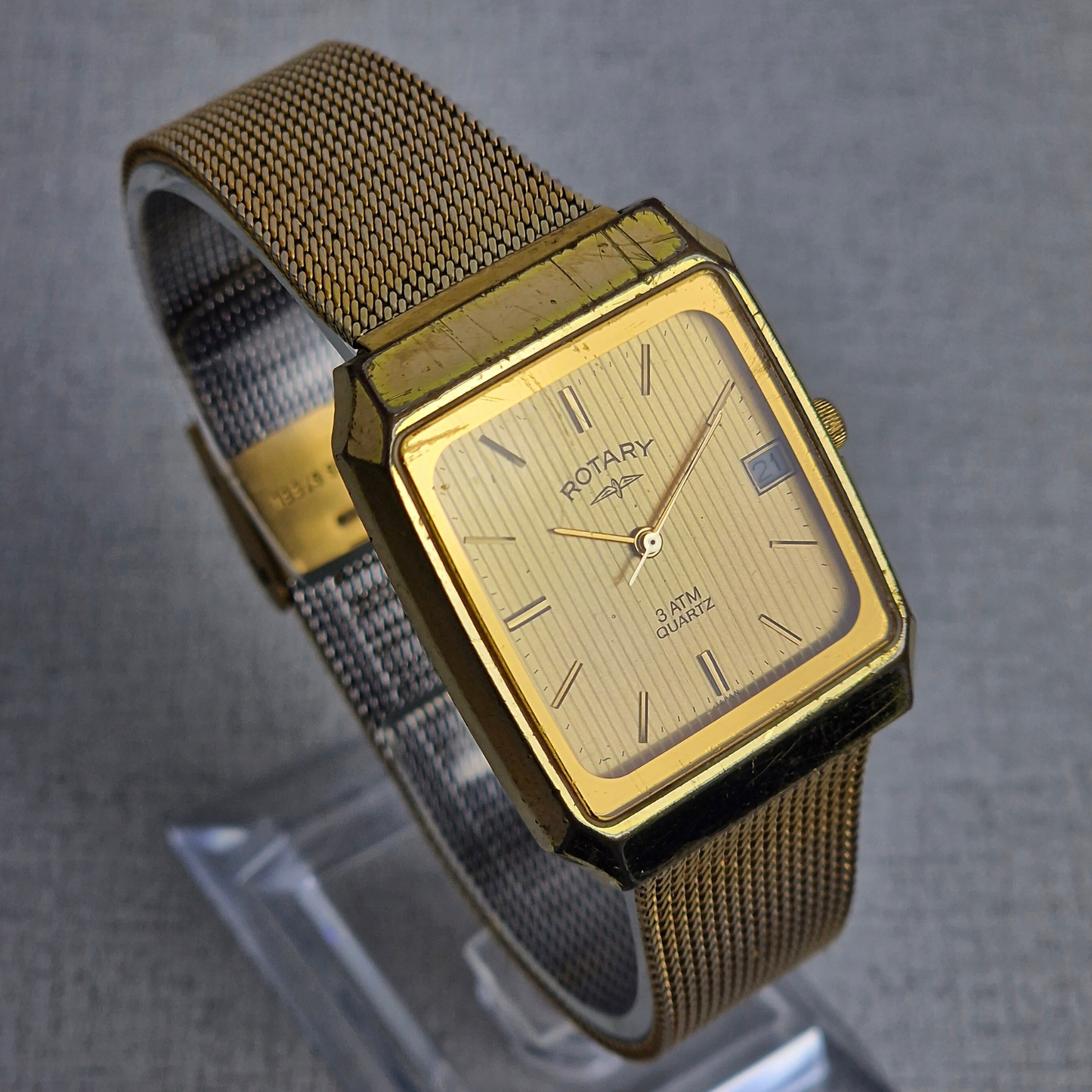 Left View - Rotary Vintage Tank Men's – 30mm gold plated case, gold dial, stainless steel – quartz