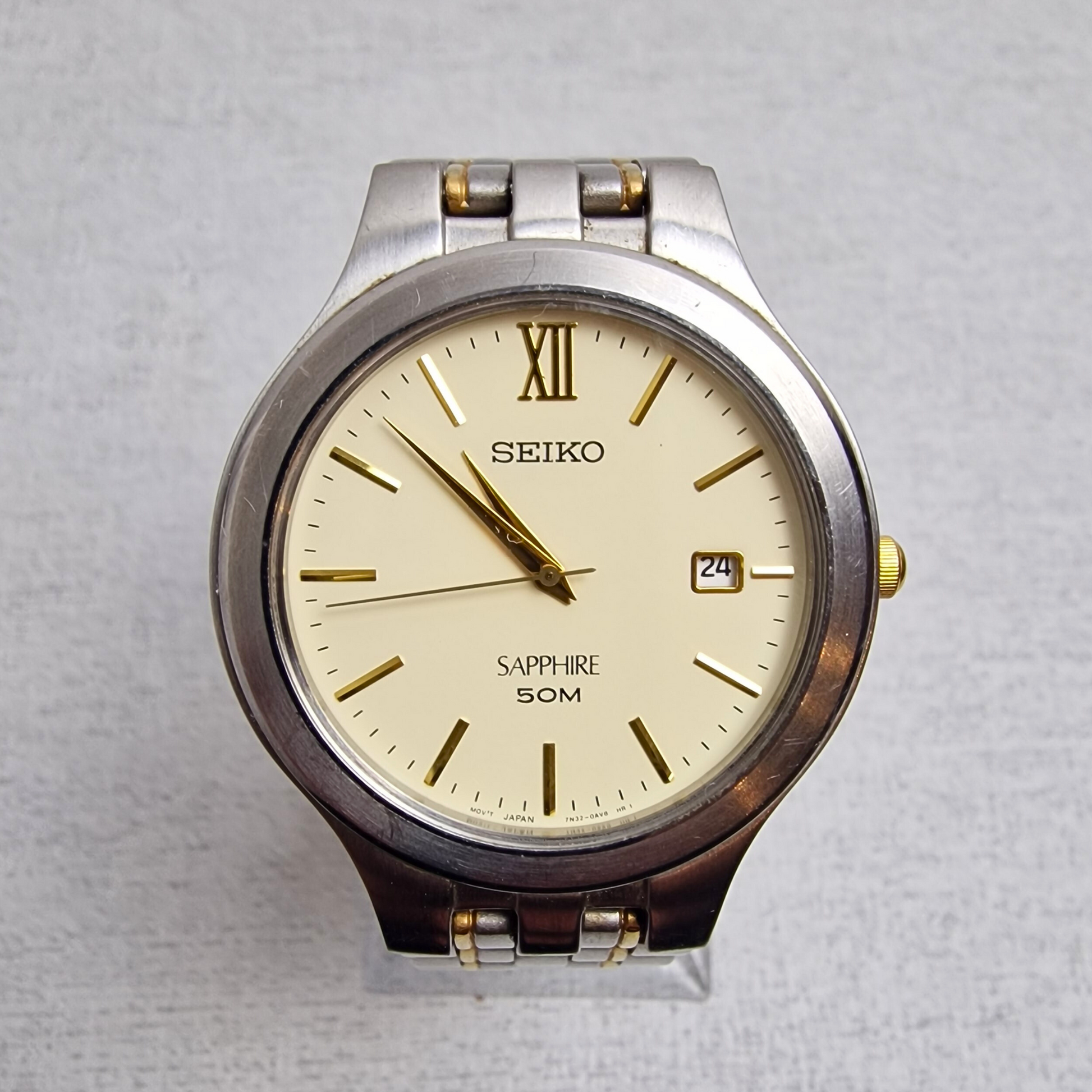 Main View - Vintage Seiko Men's – 38mm stainless steel case, cream dial, stainless steel – quartz