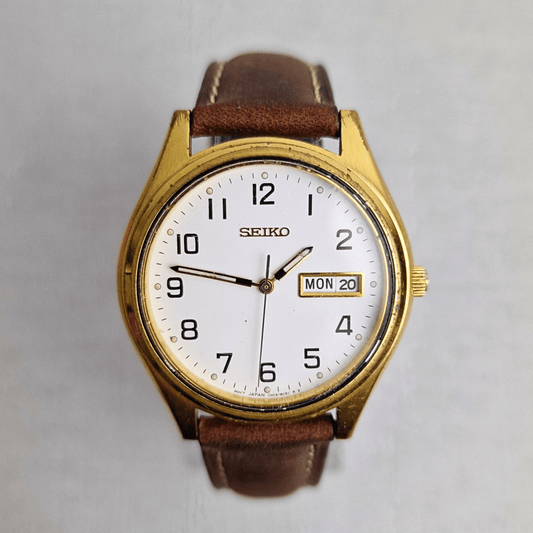 Men's Gold Seiko Watch (Ref. 160640)