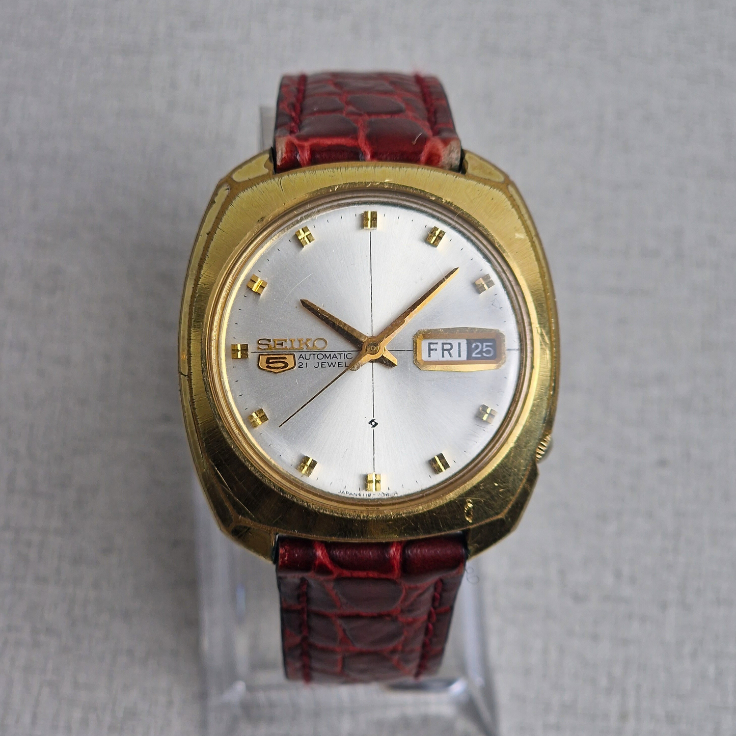 Men's Vintage Seiko 5 Watch (Ref. 6119-7083)