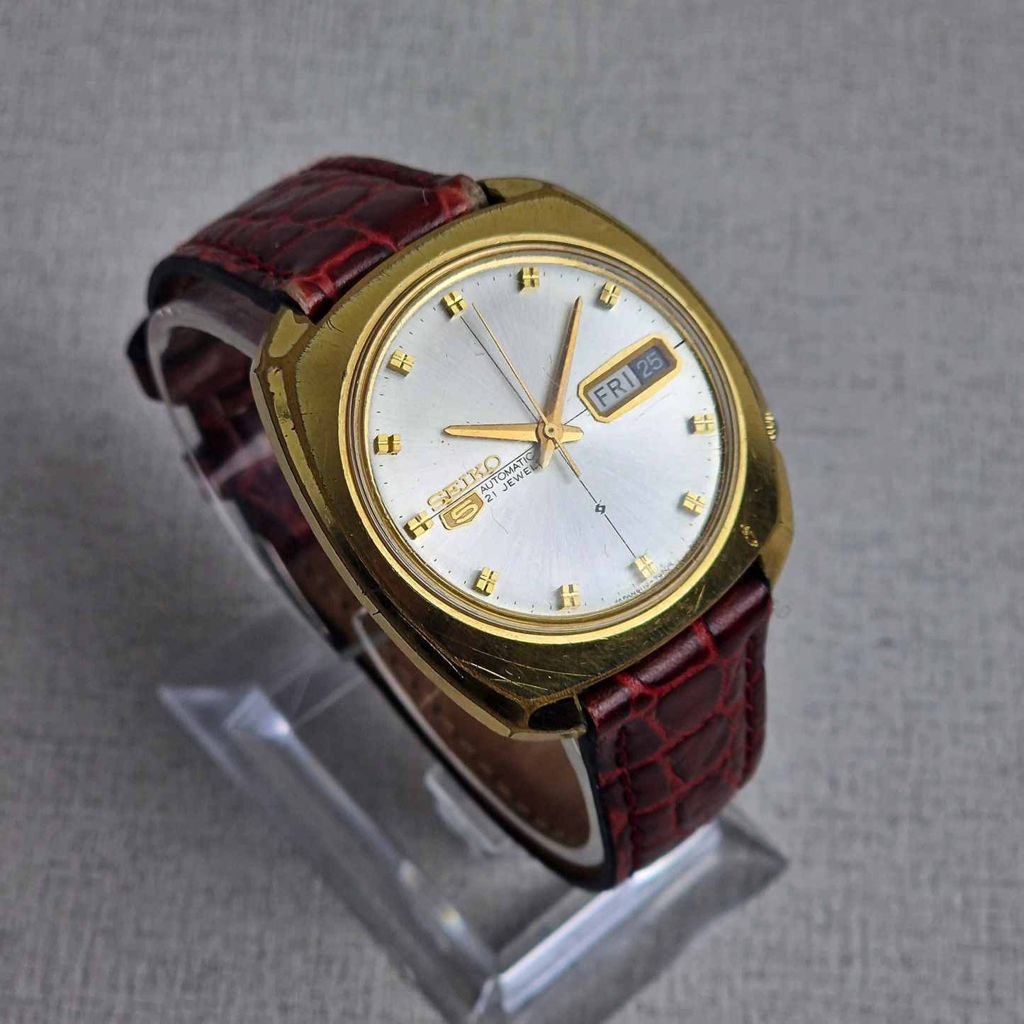 Men's Vintage Seiko 5 Watch (Ref. 6119-7083)