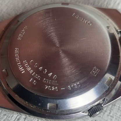Men's Seiko 5 Automatic (Black & Gold)