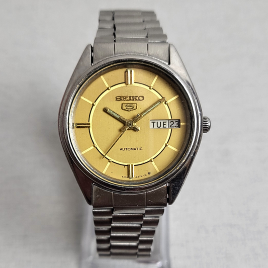 Montre vintage Seiko 5 pour homme (cadran champagne doré)